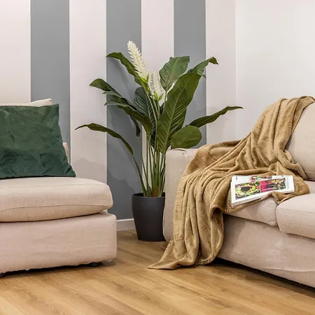 - Luxury E Centro A 3' Design & Netflix Διαμέρισμα *