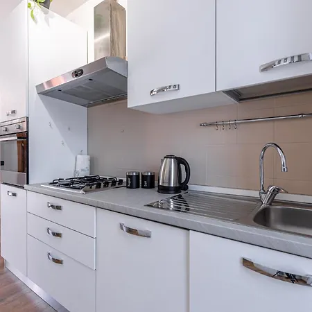 Apartment - Luxury E Centro A 3' Design & Netflix