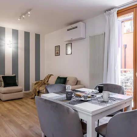 - Luxury E Centro A 3' Design & Netflix * Lecco