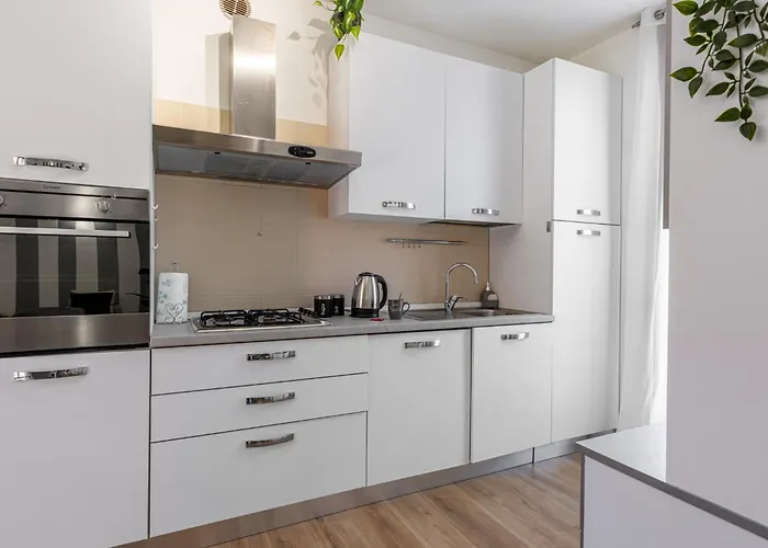 Apartamento - Luxury E Centro A 3' Design&netflix Lecco