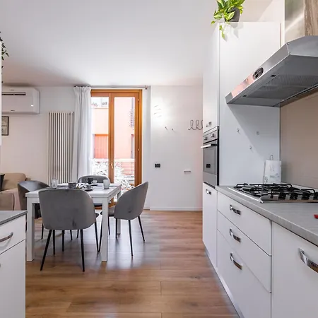 Apartmán - Luxury E Centro A 3' Design & Netflix *